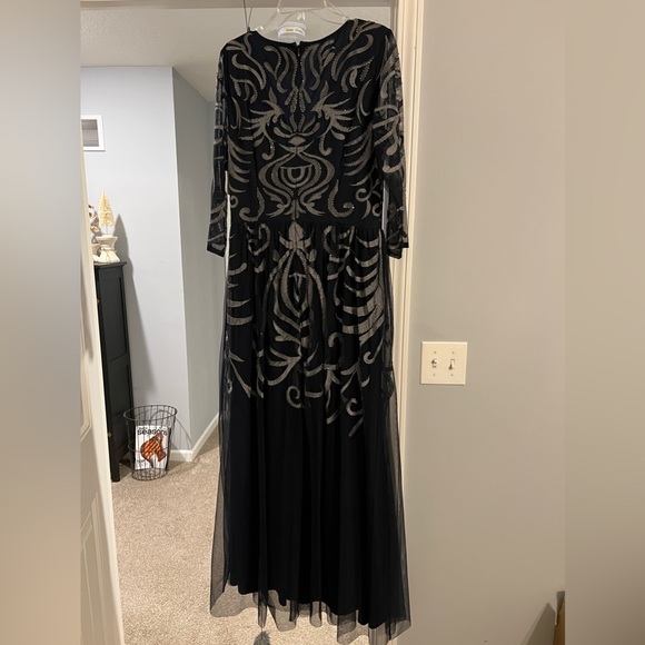 JS Collections embroidered sequin tulle maxi dress size 14 new with tags - Picture 3 of 6